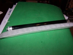 F6T5BLB T5 8 Inch Black Light Bulb - Picture 1 of 1