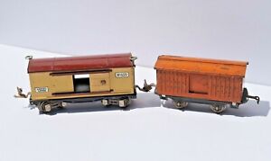 Two Vintage Prewar Lionel O Gauge No. 655 Maroon Yellow  No. 800 Orange Box Car