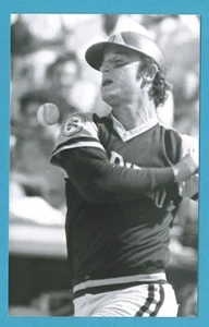 Doug Rader (1976) San Diego Padres Vintage Baseball Postcard PP01645 - Picture 1 of 1
