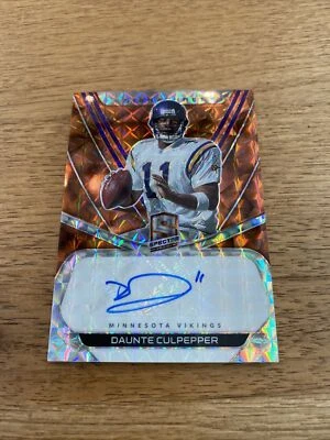 2020 Panini Spectra Daunte Culpepper AUTO SSP #07/10 Psychedelic PRIZM - Image 1 of 2