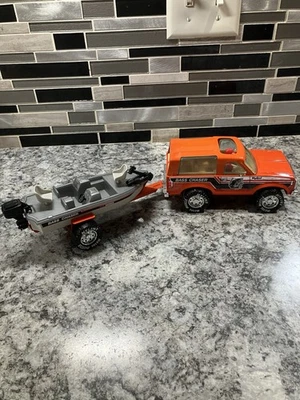 Vintage Nylint Orange Ford Bronco Bass Chaser w/Boat & Trailer - Image 1 of 4