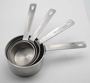 (4) Williams-Sonoma Tazze di misurazione pesanti in acciaio inox - Foto 1 di 3