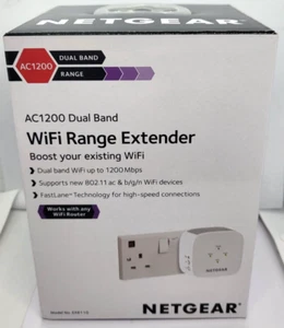 NETGEAR AC1200 Dual Band WiFi Booster Range Extender / Brand New - Picture 1 of 1