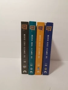 South Park - The Complete Seasons 1,3,5 und 6 (DVD, 3-Disc-Sets) gebraucht - Bild 1 von 11