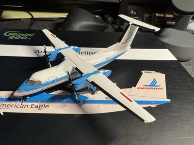 American Eagle Dash 8-100 N837EX Piedmont Heritage Gemini Jets G2AAL939 1:200 - Image 1 of 4