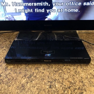 Panasonic DMP-BDT210 Smart Network 3D Full HD Blu-Ray Player WiFi - Image 1 of 4