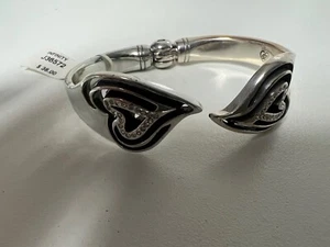 Infinity Bracelet - Picture 1 of 2