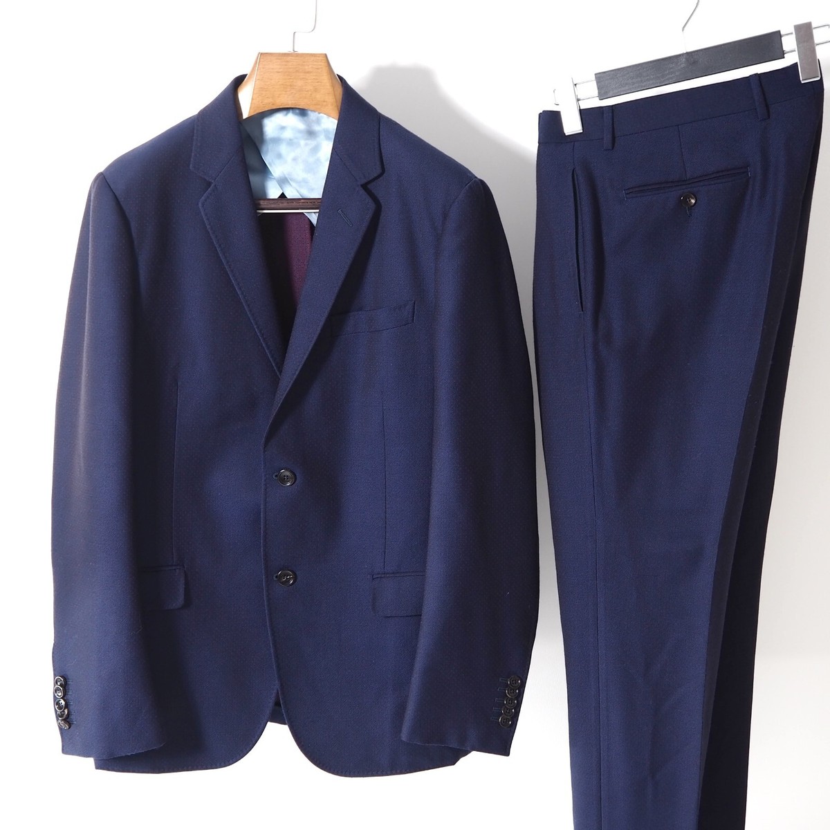 Gucci Regular Size Suits & Blazers for Men 52 Size for sale Gucci Regular Size Suits & Blazers for Men 52 Size for sale