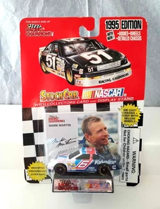 1995 Edition Racing Champions Mark Martin #6 Valvoline Stock Car Die Cast - Bild 1 von 2