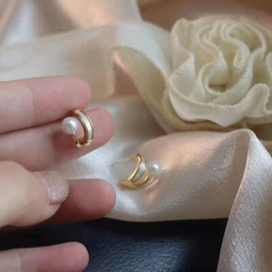 1 Pair Fashion Simple And Small Earrings Delicate Accessories For Woman Jewelry - Picture 1 of 8