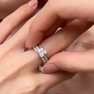 Princess Cut Channel 1.5 Carat Engagement Ring silver + gold plat - Picture 1 of 3