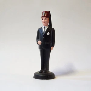 Vintage Freimaurer Shriners Kunststoff Armaturenbrett Kuchen Topper Figur 4,5" Freimaurer - Bild 1 von 9