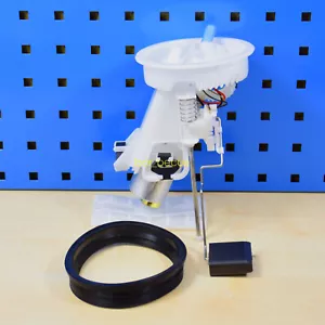 Kraftstoffpumpeneinheit mit Dichtung für BMW F650 GS CS Benzinpumpeneinheit - Bild 1 von 3