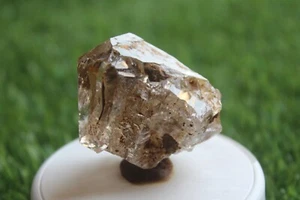 Naturheilkunde Fensterquarz grober Edelstein - 240 Karat Quarz Rohpräparat - Bild 1 von 5