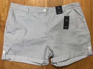 M&S Pinstripe Chino Shorts UK 22 Ladies White & Blue Cotton Stretch Cuff Leg - Picture 1 of 8