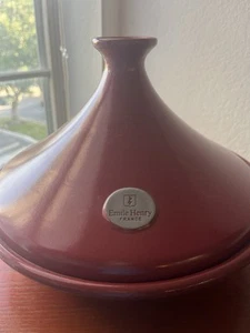 Emile Henry 55.32 Moroccan Tagine Flame Ceramic Rust/Red Made in France Booklet - Picture 1 of 16