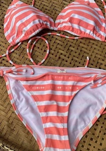 Bikini Set - Picture 1 of 1