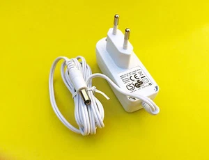 Alimentatore a Spina 4W- AC/DC Adaptor 100-240V~ Vout +12Vdc 300mA - Picture 1 of 1