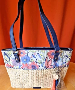 Borsa a mano Sakroots tracolla borsetta floreale farfalla realizzata in plastica RICICLATA! - Foto 1 di 9