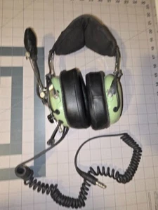 David Clark H10-76 Aviation Headset Headset-Mic Over-The-Head 12510G-21 - Used - Picture 1 of 2