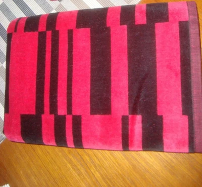 Toalla de baño Ikea NATVIDE rosa cerise negro 100 % algodón con lazo - NUEVA Foto 1 de 4