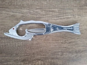 Vintage - Fish Master Scaler w/ Built in Knife Ruler Combo - Original - Picture 1 of 4