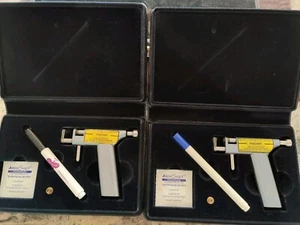 Ohrlochstechmaschinen mit Zubehör - Bild 1 von 2