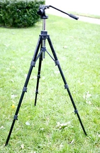 Vintage Aluminum Tripod With Video Fluid Head & Geared Central Column. Germany. - Picture 1 of 4