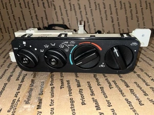 04610073ABB  1996-2000 Dodge Plymouth Chrysler  Manual Climate Temp Control - Picture 1 of 7