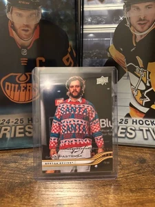 2025-26 UPPER DECK SWAGNIFICENT DAVID PASTRNAK  #7 SSP CASE HIT!! - Picture 1 of 2