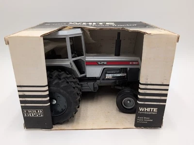 1/16 Scale Models WFE White 2-180 Toy Tractor In Box Red Stripe - Image 1 of 4
