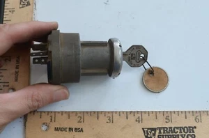 Vintage GM General Motors Ignition Switch with GM Key - Picture 1 of 3