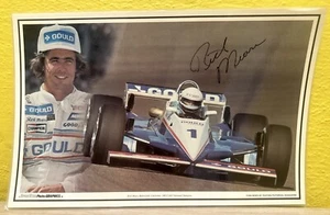 Tovaglietta firmata Rick Mears 17x11 1981 carrello Nat. Fotografia Champion Sport Star - Foto 1 di 6