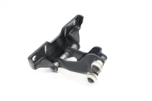 2019 - 2025 MERCEDES SPRINTER 2500 W907 REAR RIGHT SLIDING DOOR ROLLER HINGE OEM - Picture 1 of 10