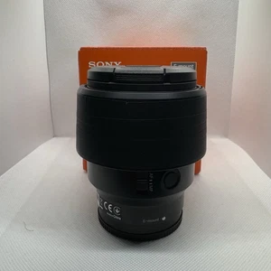 Sony FE 85mm F1.8 full-frame E-mount lens SEL85F18 USED ONCE - Picture 1 of 7