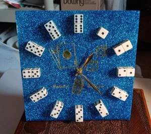 Vintage ‘Fabulous Las Vegas’ Blue Glitter Dice Souvenir Clock - Picture 1 of 13