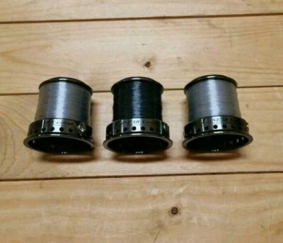 3× Daiwa Tournament Linear-X 4500 BR Ersatzspulen Spulen Spulenköpfe E-Spulen  - Bild 1 von 4