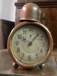 BELLISSIMA SVEGLIA IN RAME  ANNI 30 CON PARTICOLARE CAMPANELLO  - Imagen 1 de 9