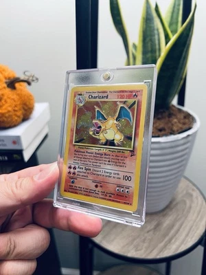 Charizard - Set Base 2 - Carta Pokémon Holo Ilimitada 004/130 - Casi Nuevo Foto 1 de 4