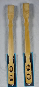 Dos rascadores traseros de bambú NuvoMed con rodillos ¡NUEVOS! ¡Envío gratis!  - Imagen 1 de 3