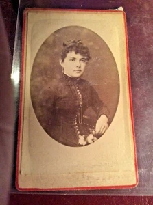 C.D.V / THÈME / FEMME / N°2 - Picture 1 of 2