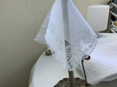 Linge Ancien Mouchoir Fil De Lin Dentelle Tulle Brodée - Photo 1/4