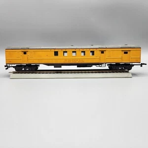 Rivarossi HO Scale #1106 Union Pacific Railway Post Office Passenger Car C-5 - Picture 1 of 8