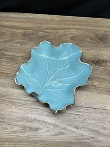 Vintage California Original #600 USA Art Pottery Leaf Bowl Blue Gold 9-1/2” - Picture 1 of 10