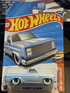 Camiones Hot Wheels 157/250 83 Chevy Silverado 9/10 HW 2025 - Imagen 1 de 2