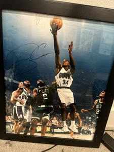 Ray Allen Signed Milwaukee Bucks 18x20 Photo Autograph #34 - Picture 1 of 4