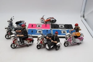 Konvolut Silverlit Mini Gear Scooter Roller 1:18 5 Stück - Bild 1 von 6