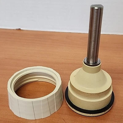 GE General Electric Food Processor D5FP1-4200 D1FP1 D1FP2 Stem Gear Shaft Nut - Image 1 of 3