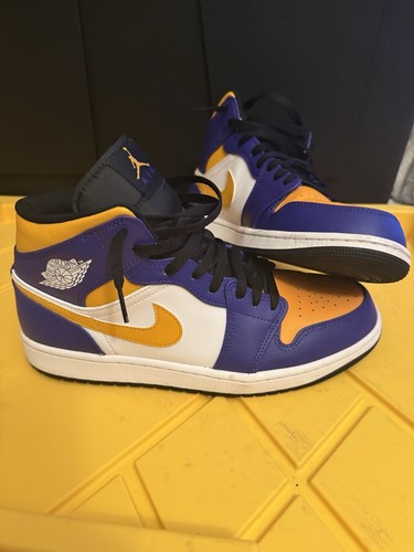 Taglia 10 5 Jordan 1 Mid Lakers