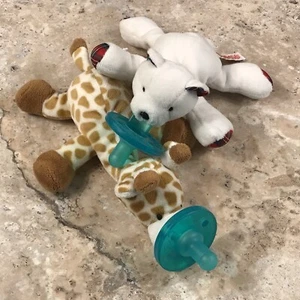WUBBANUB MARY MEYER GIRAFFE & PLAID TEDDY BEAR PACIFIER LOVEY PLUSH LOT - Picture 1 of 6